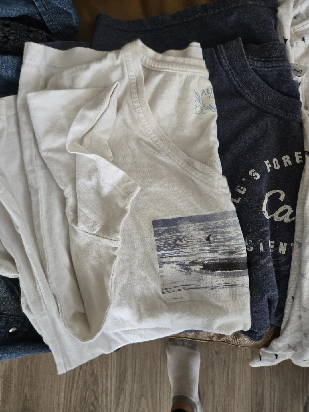 Assorted Women's Tops and bottoms size medium - photo 5