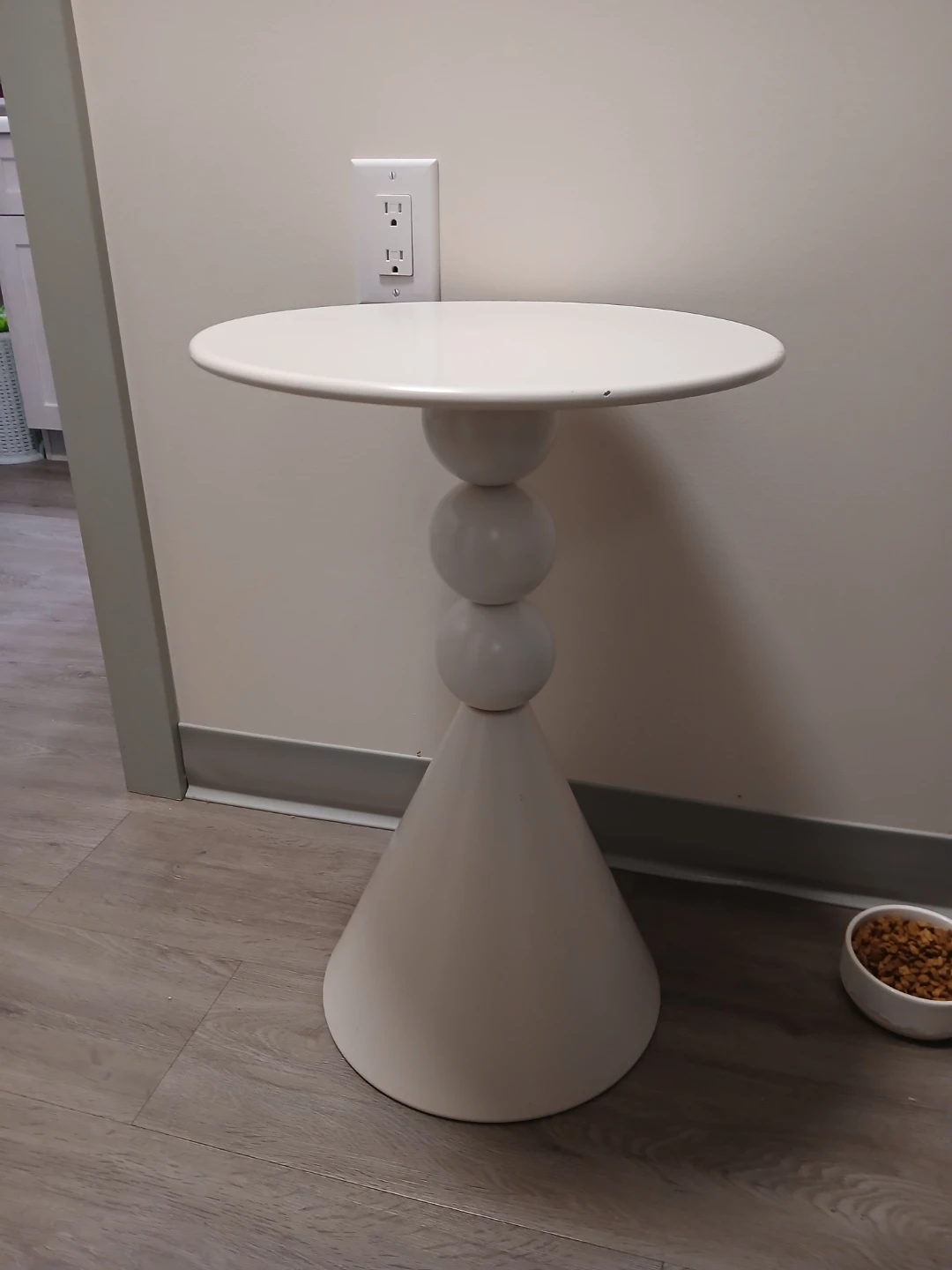 White Pedestal Accent Table