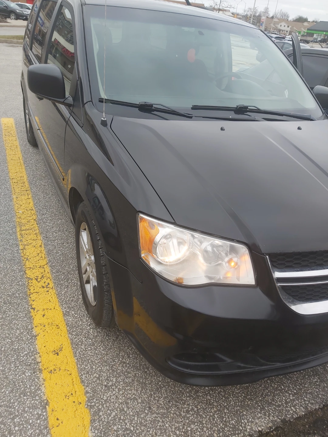 Black Dodge Grand Caravan EXT - photo 3