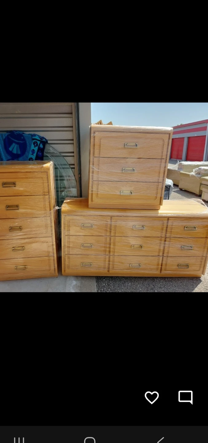 Wooden Dresser Set with Mirror - photo 2