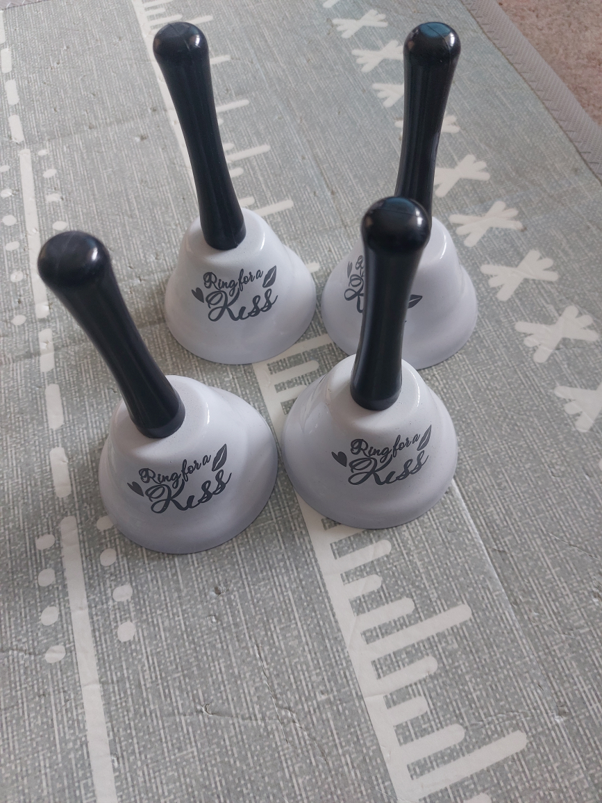 Set of 4 "Ring for a Kiss" Bells - photo 2