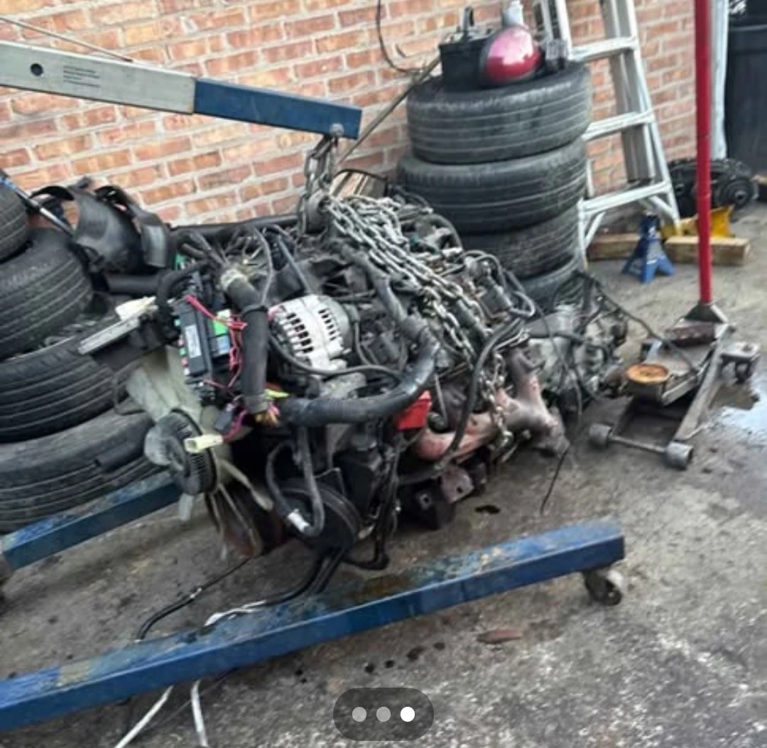 Ls 6.0 with 4l60e trasmision no transfer 100k miles running 2004