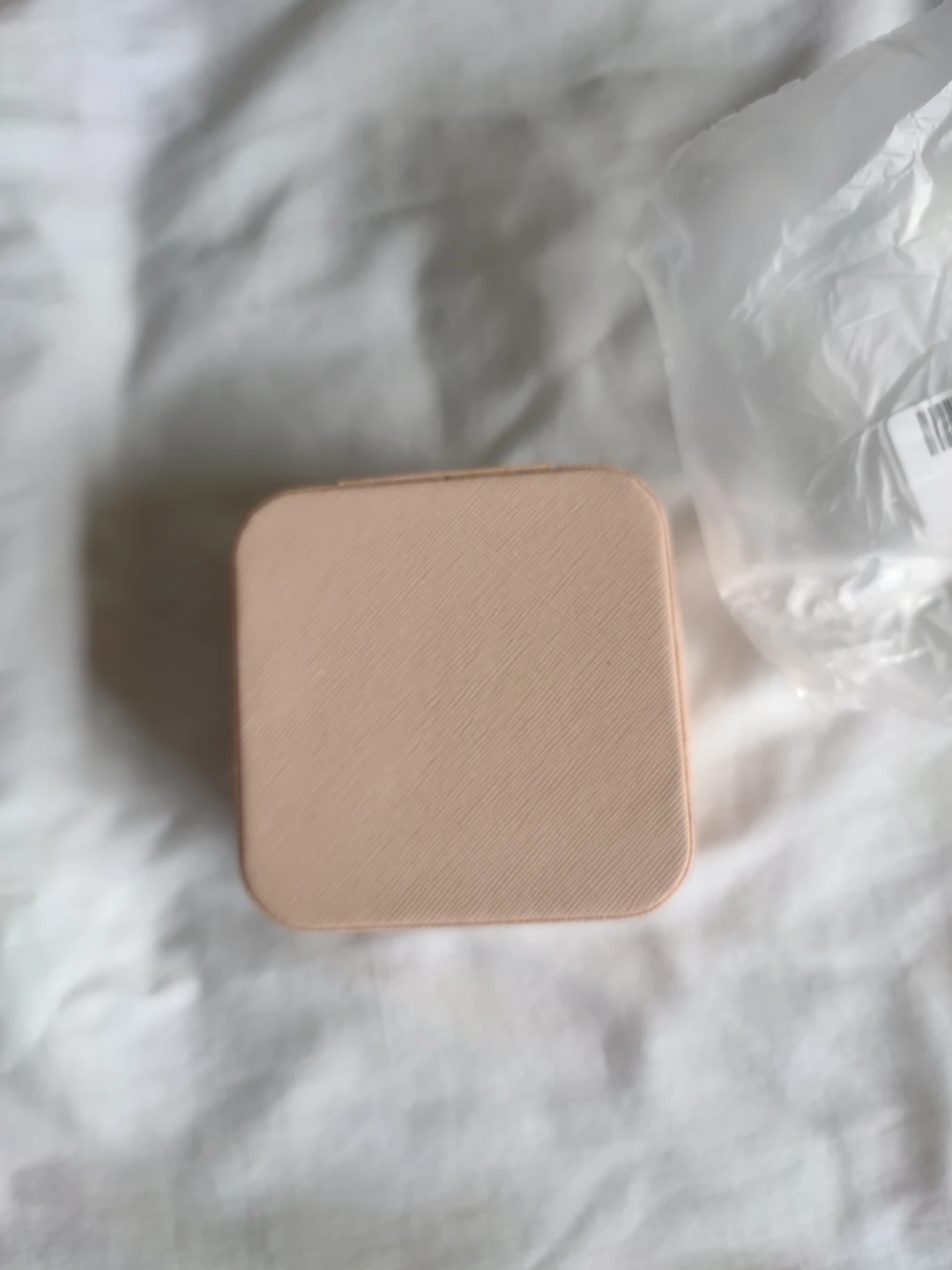 Small travel jewelry box - photo 5
