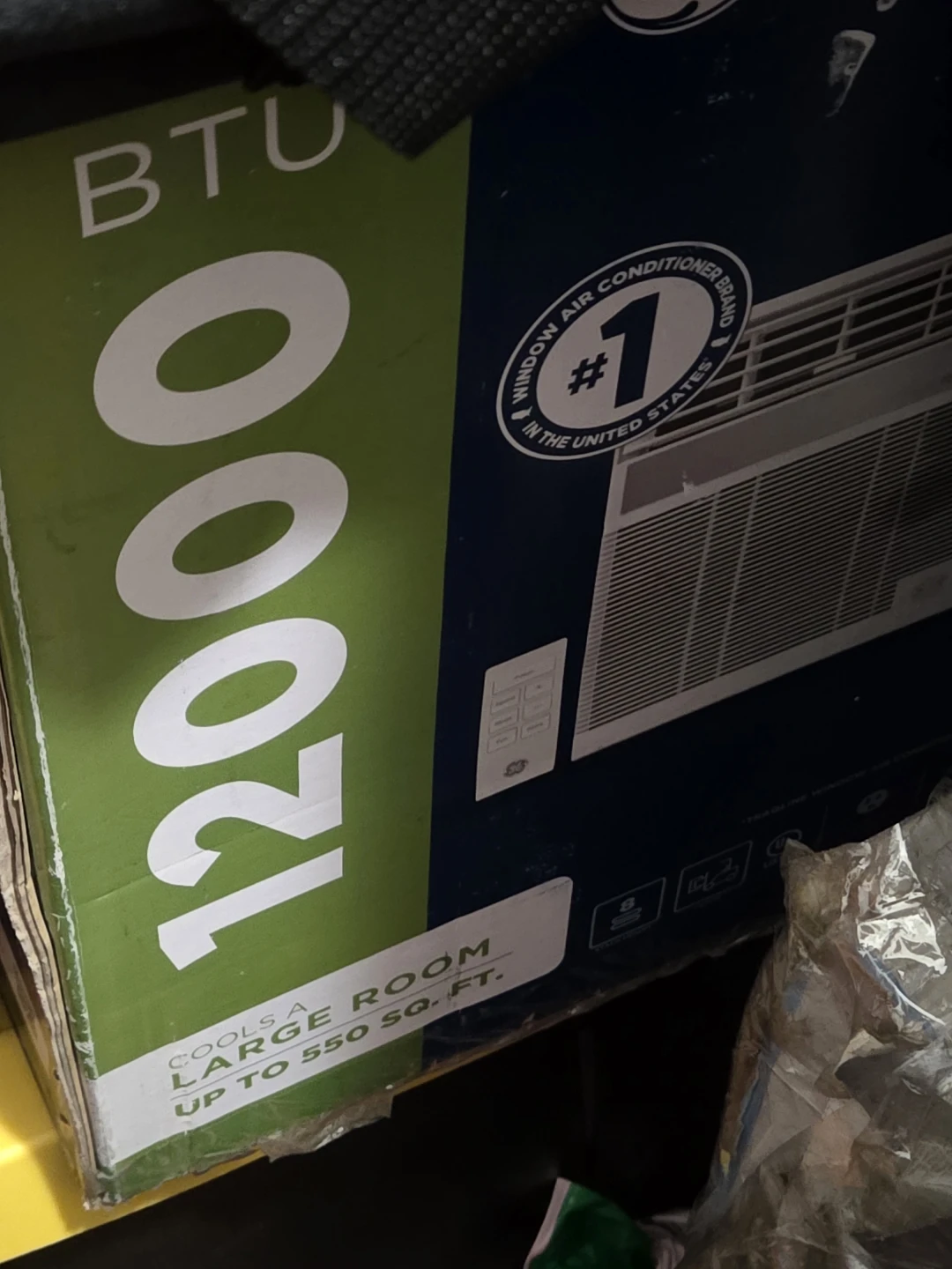 GE Window Air Conditioner 12000 BTU - photo 2