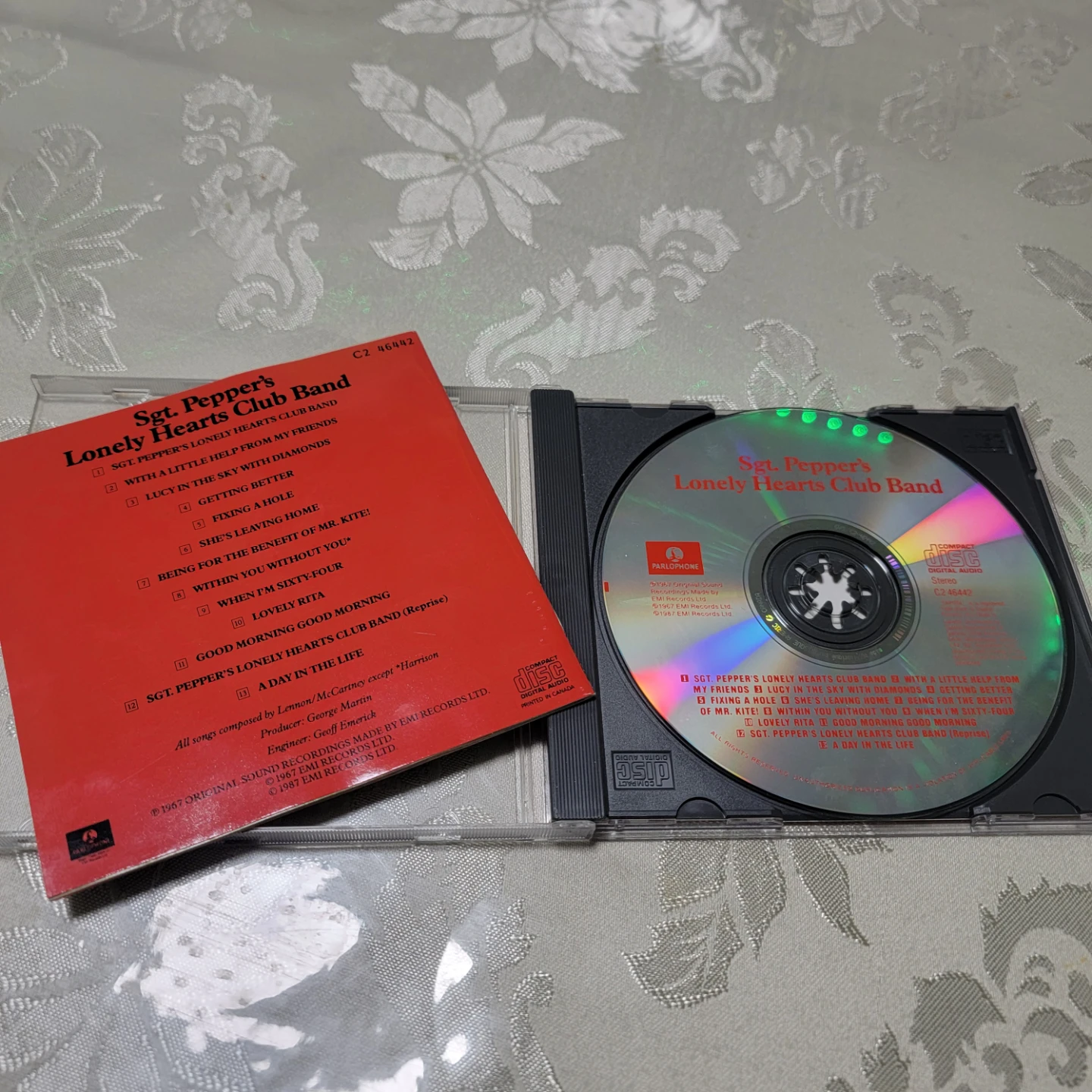 The Beatles Sgt. Pepper's Lonely Hearts Club Band CD - photo 3