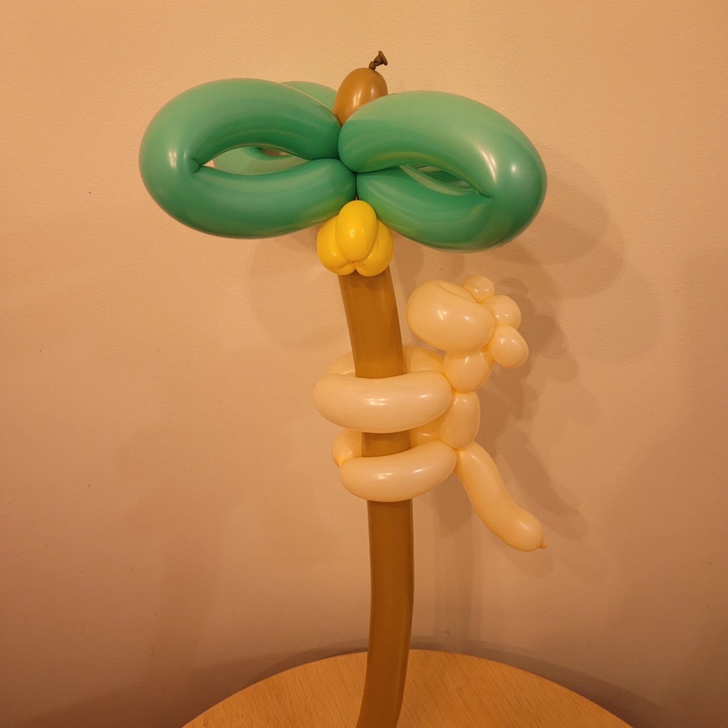 Balloon twisting and balloon animals - photo 2