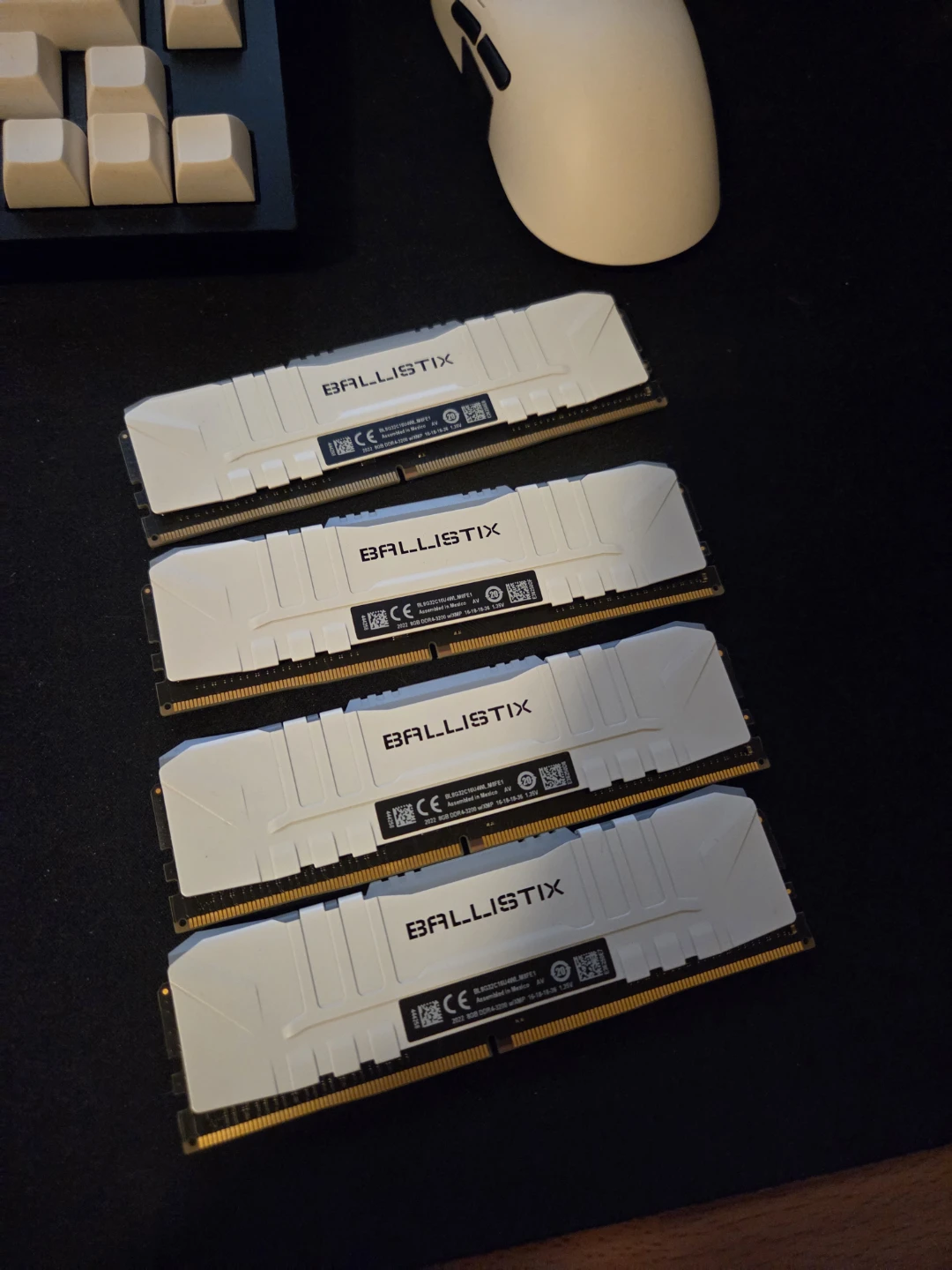 Ballistix 4x 8GB DDR4-3200 RAM Modules