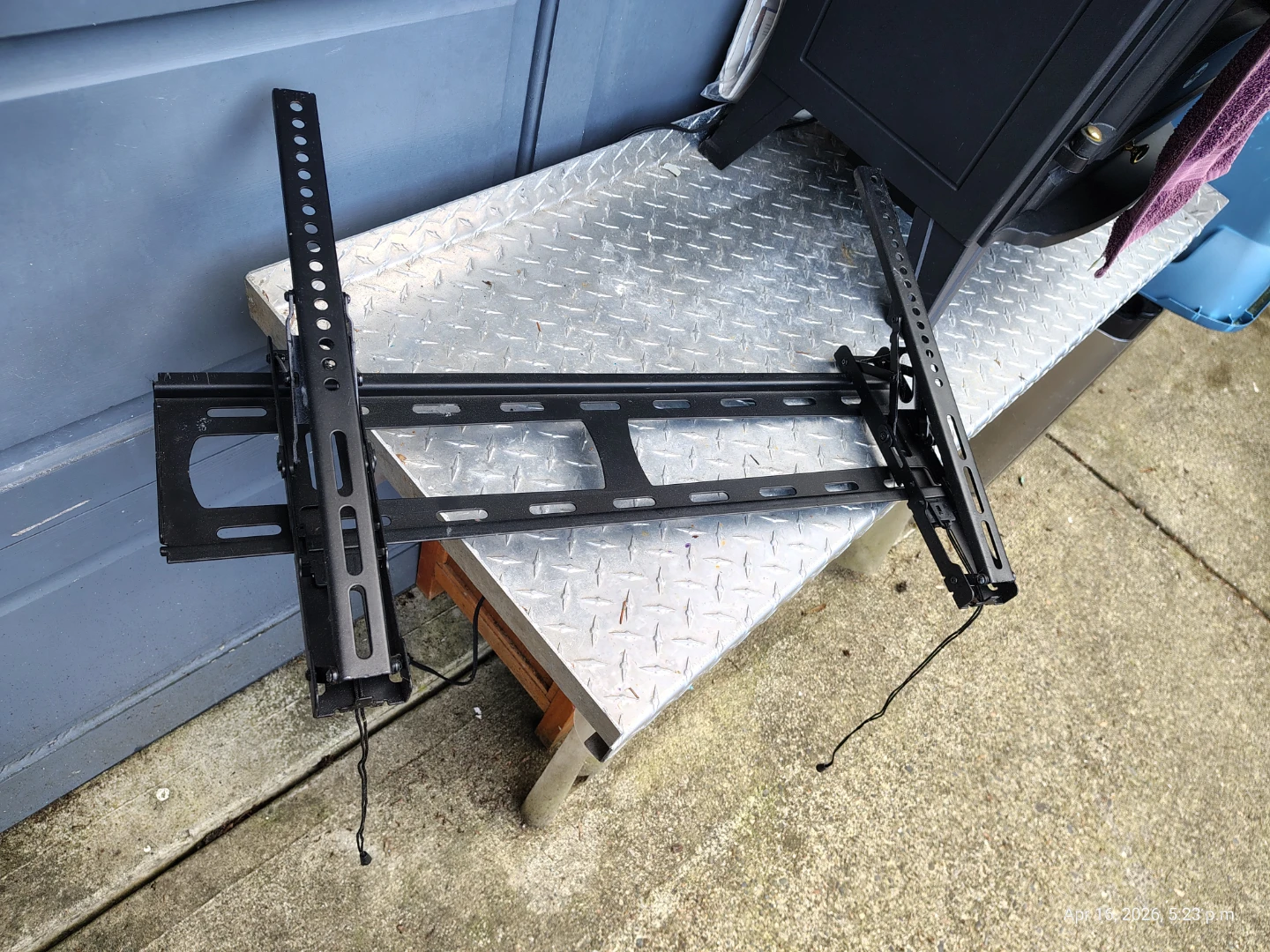 65 inch TV Wall Mount with Hardware - photo 4