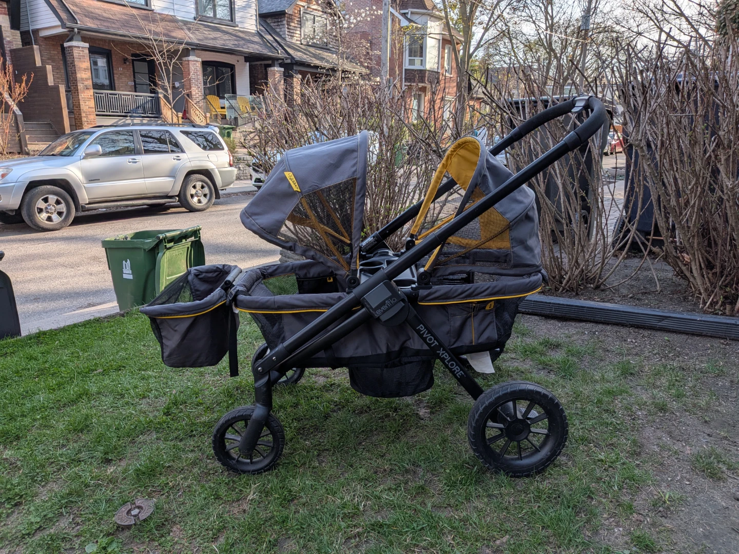 Evenflo Pivot Explore Double Stroller