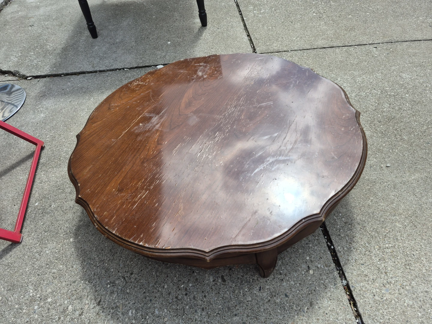 Round Wood floor Table - photo 3