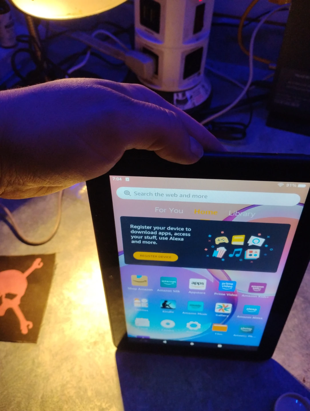 Amazon Fire HD 8 Tablet - photo 2