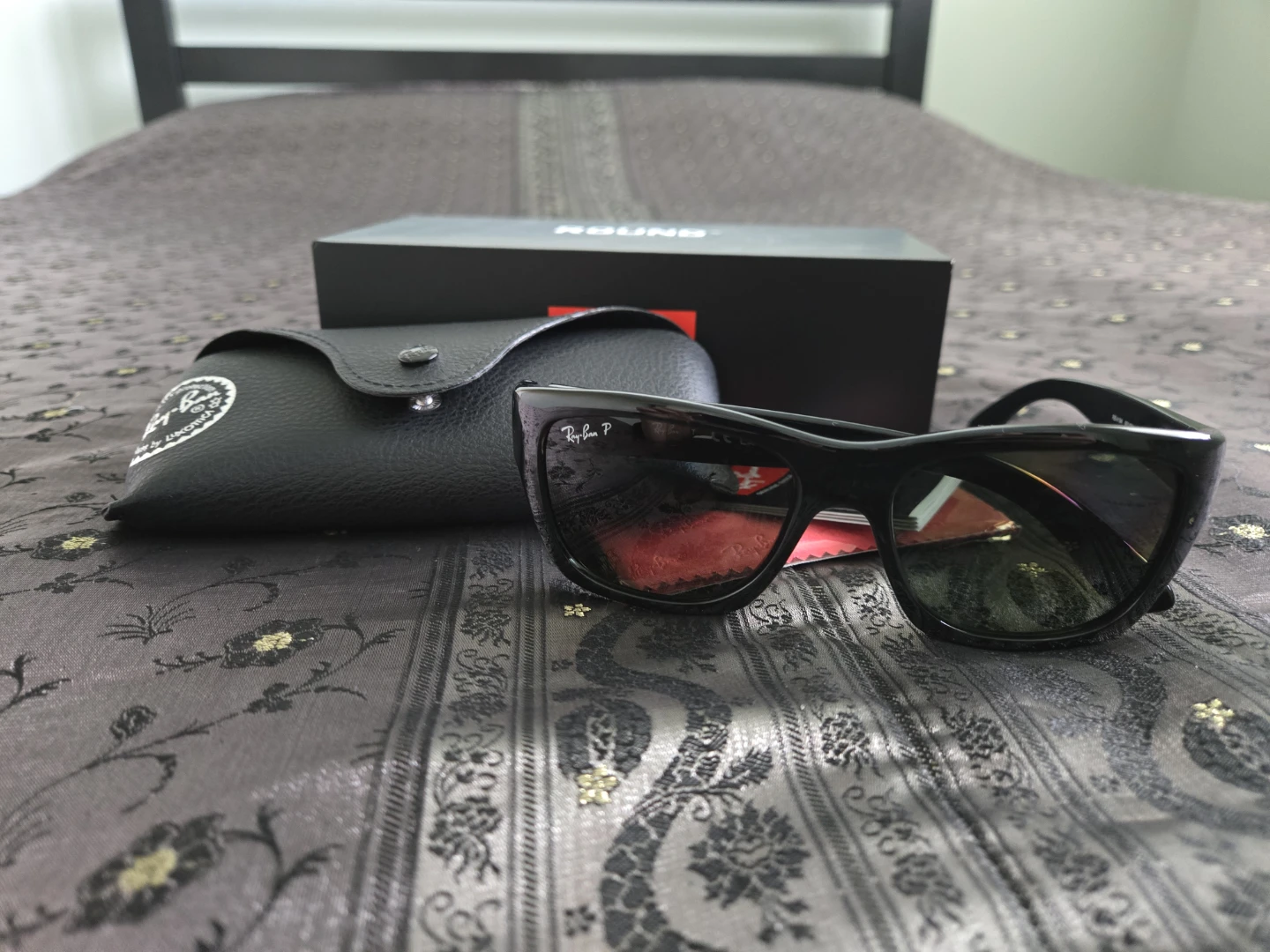 Ray-Ban RB4194 Sunglasses 601/9A 53 sunglasses