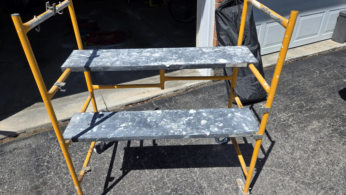 Yellow Metal Scaffolding with 2 Shelves - photo 2