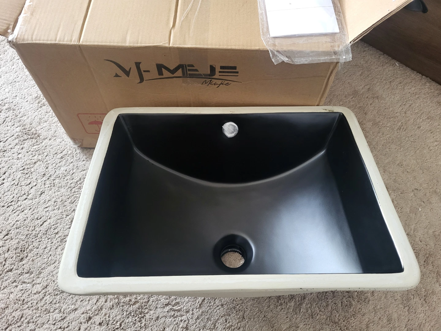 Black undermount sink (New in box) - photo 3