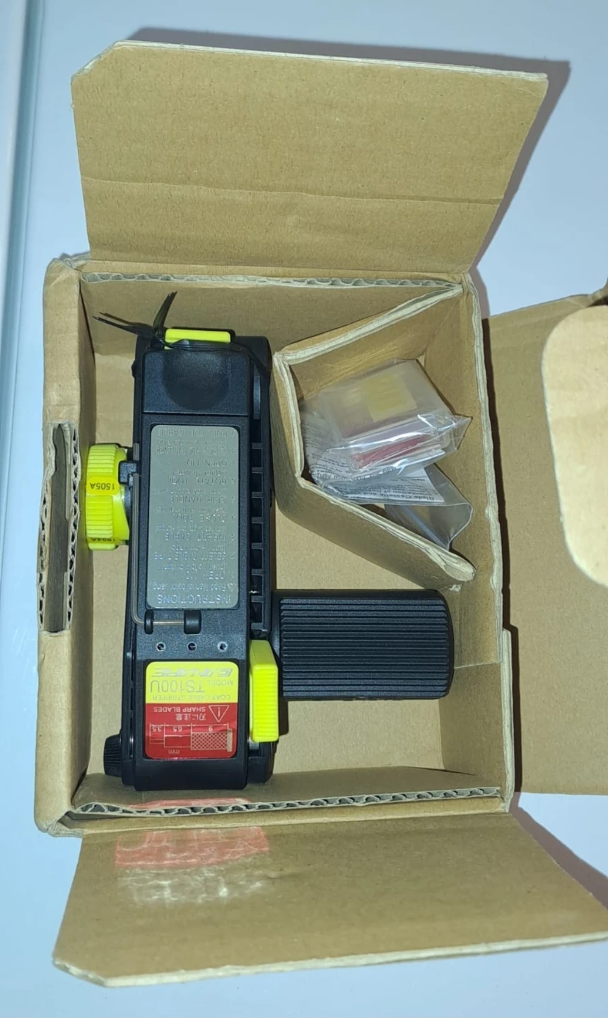 Canare TS100U Coaxial Cable Stripper - photo 4