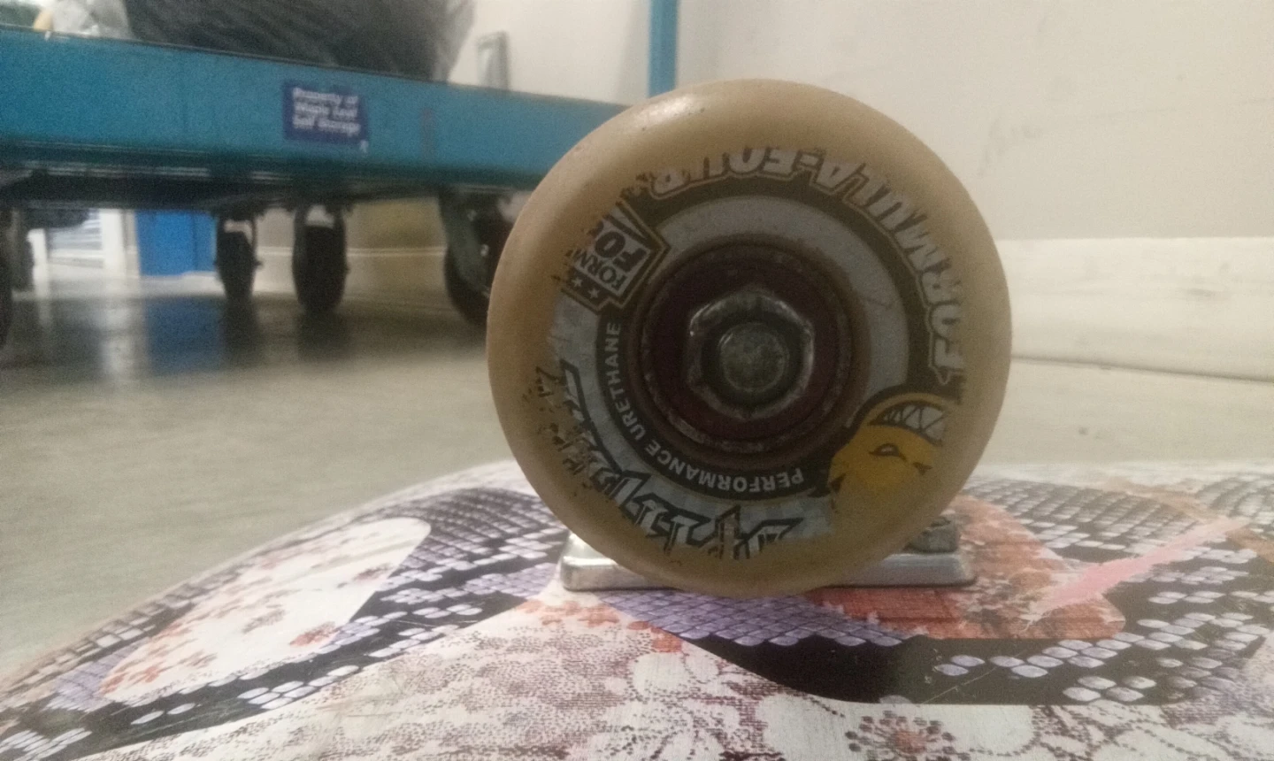 Independent Skateboard - photo 3