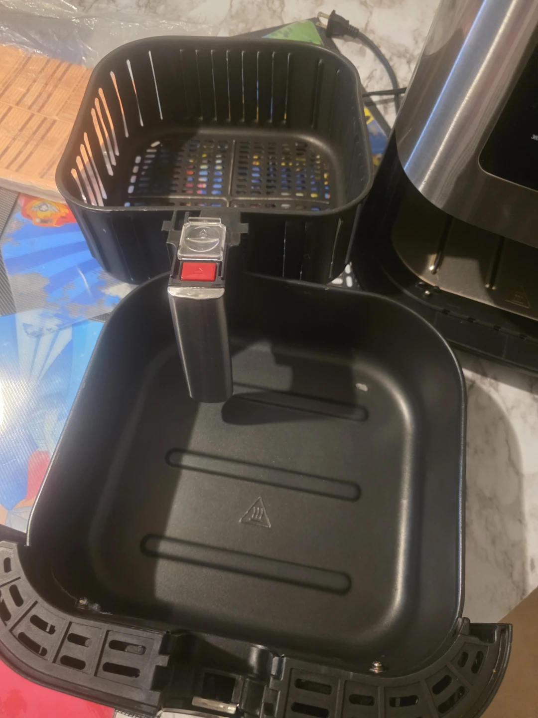 Insignia Air Fryer - photo 3