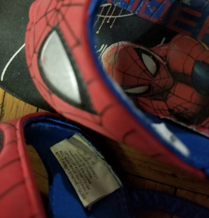 Spider-Man Kids Flip Flops Size 9-10 - photo 2