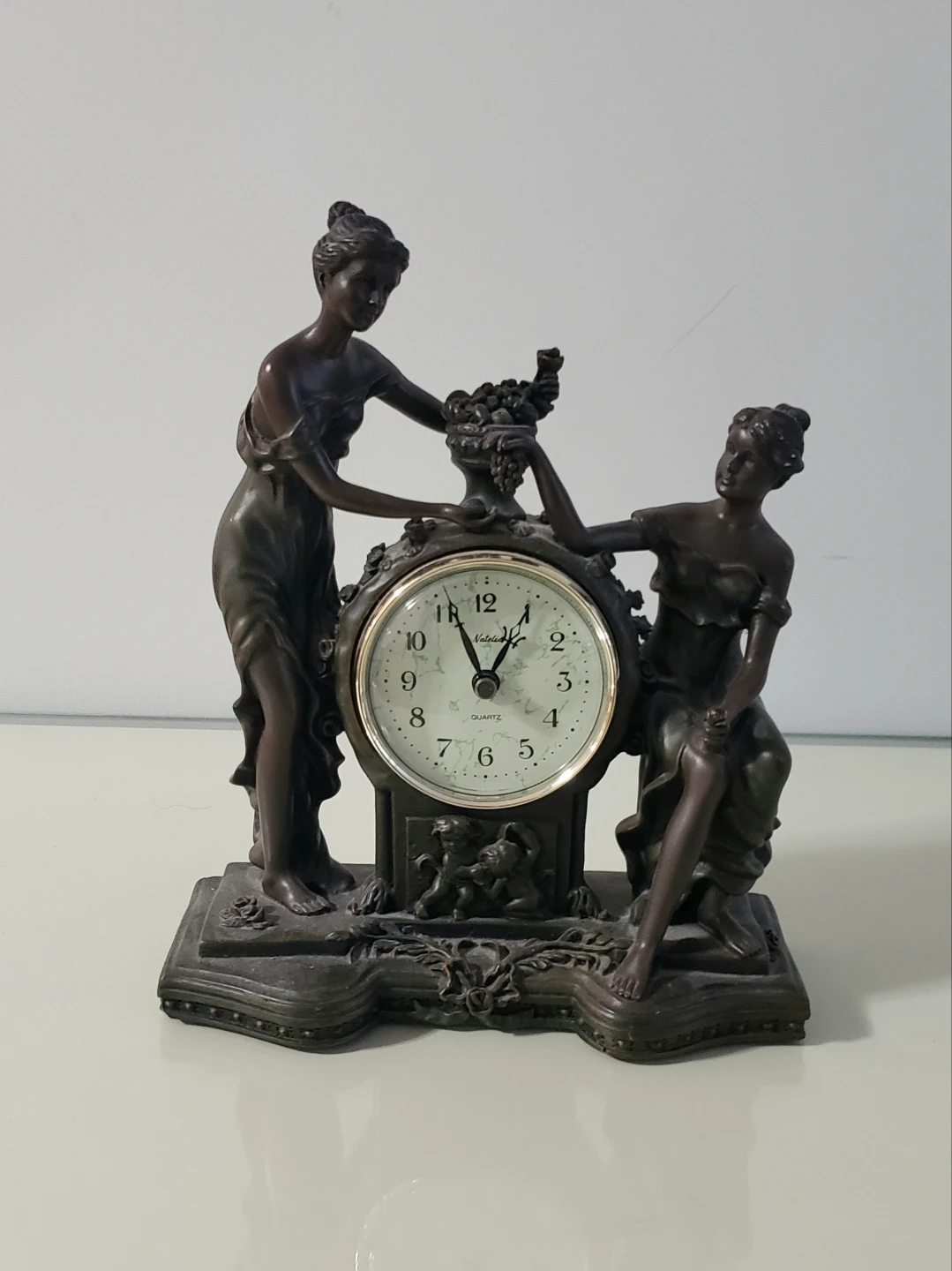 Vintage Style Desk Clock
