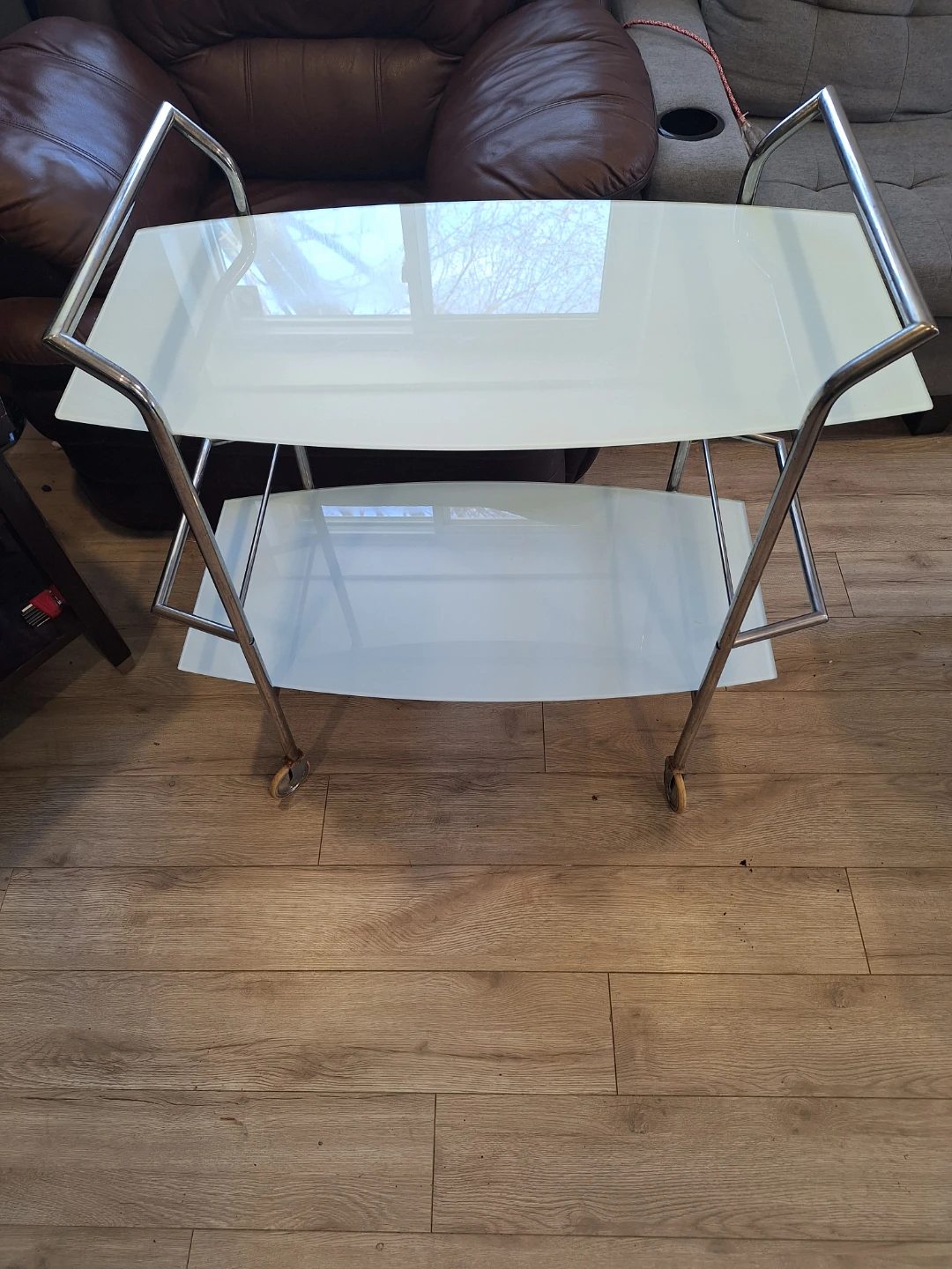 DINNER OR BAR CART