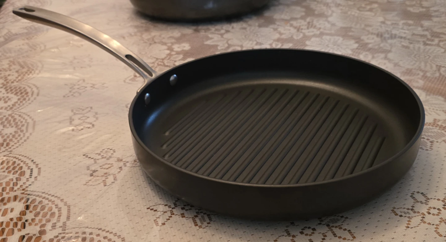 Kirkland Signature Grill Pan - photo 4