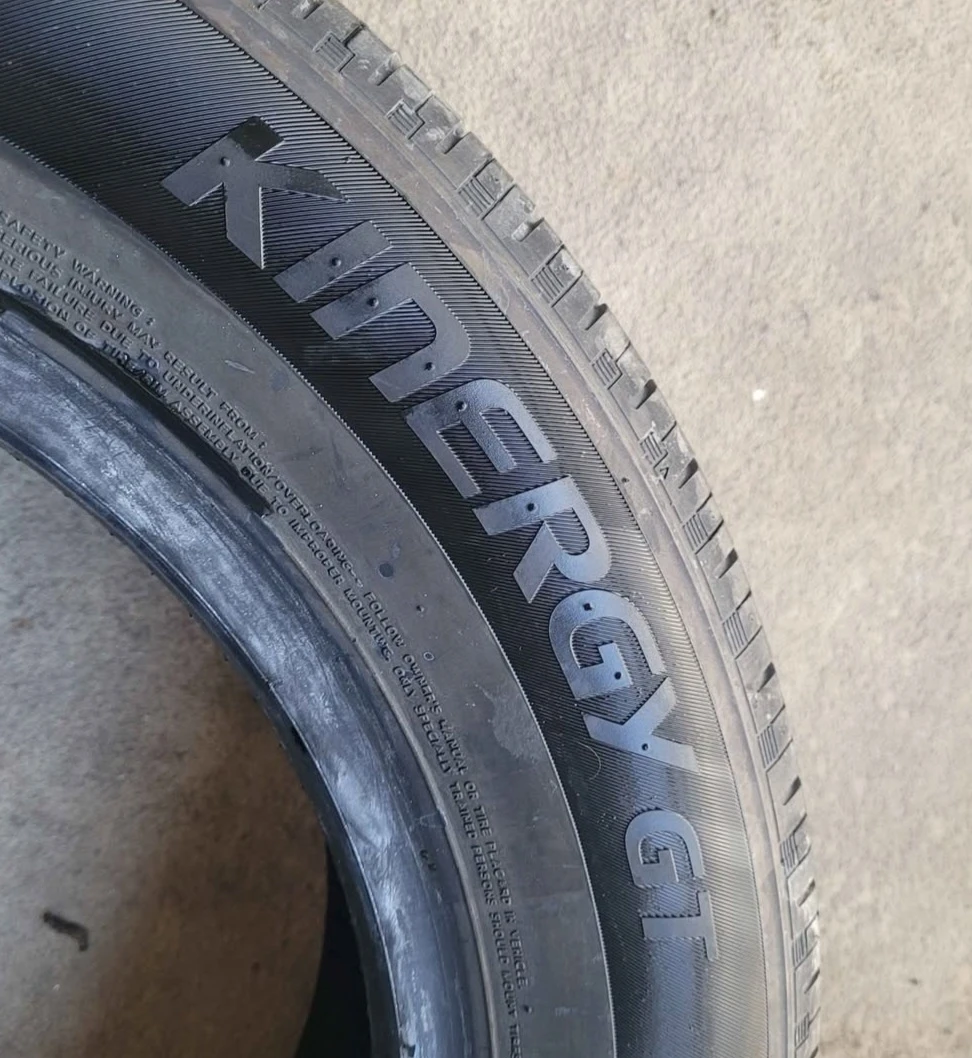 2 Hankook Kinergy GT Tires 185/65R15 - photo 3