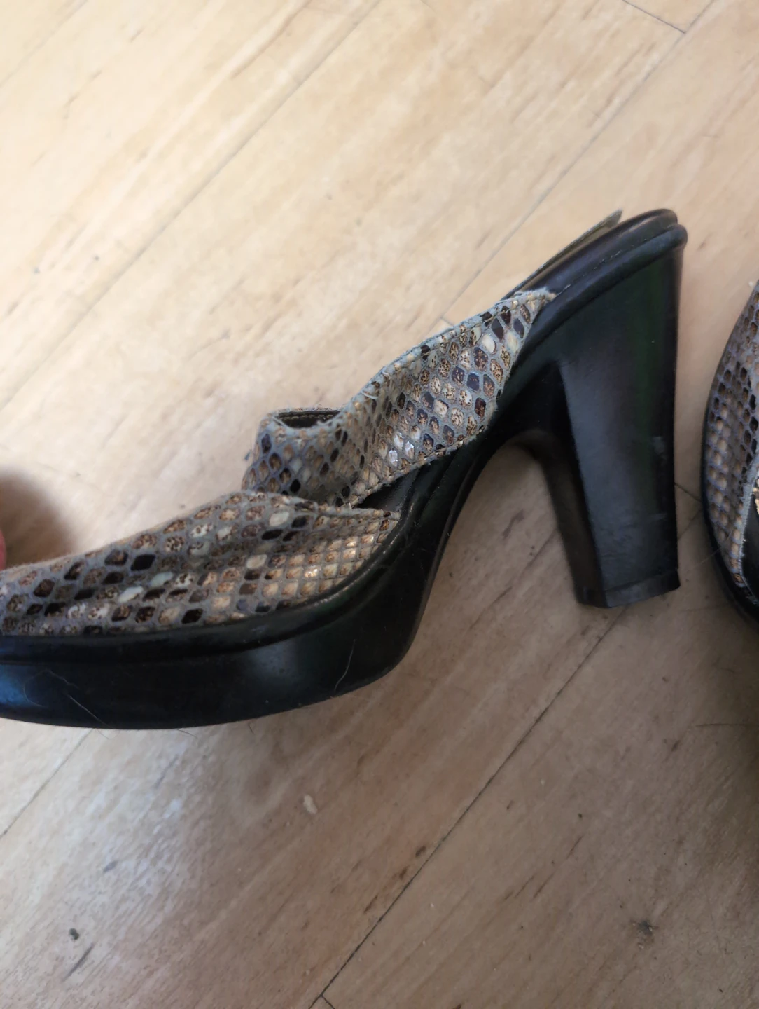 EuroSoft Women's Snake Print Heels - photo 2