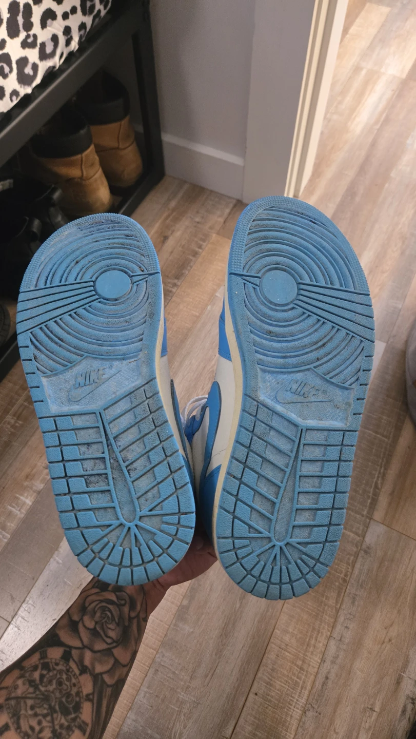 Air Jordan 1 High OG "University Blue" Sneakers - photo 3