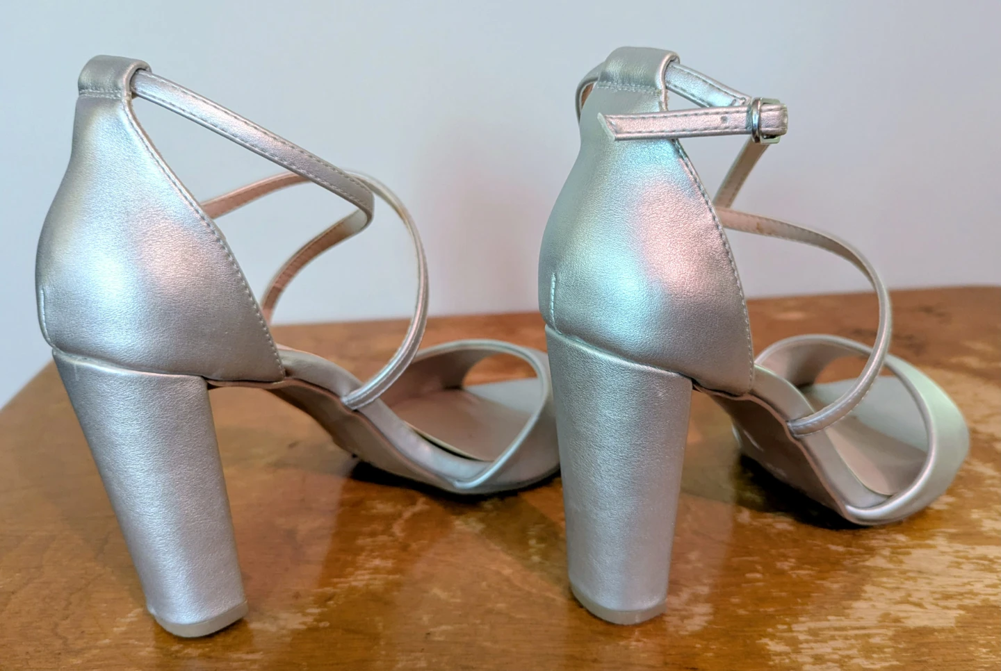 Le Château Silver Block Heel Sandals - photo 5
