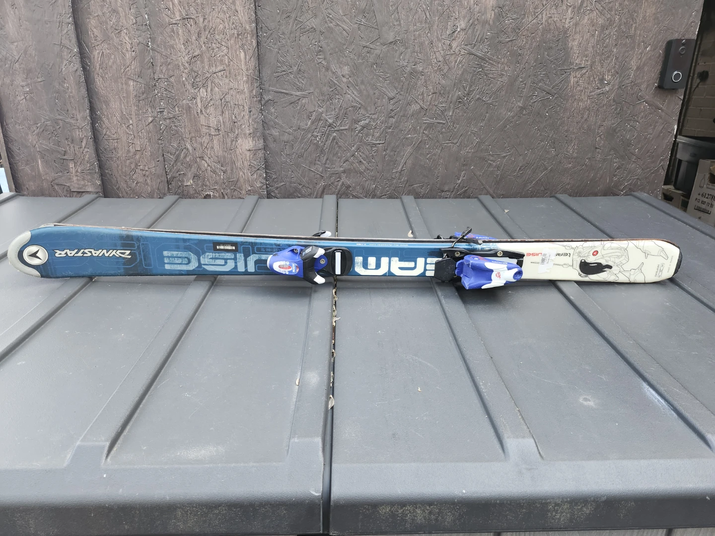 Dynastar Skis with LOOK Bindings 46 inch
