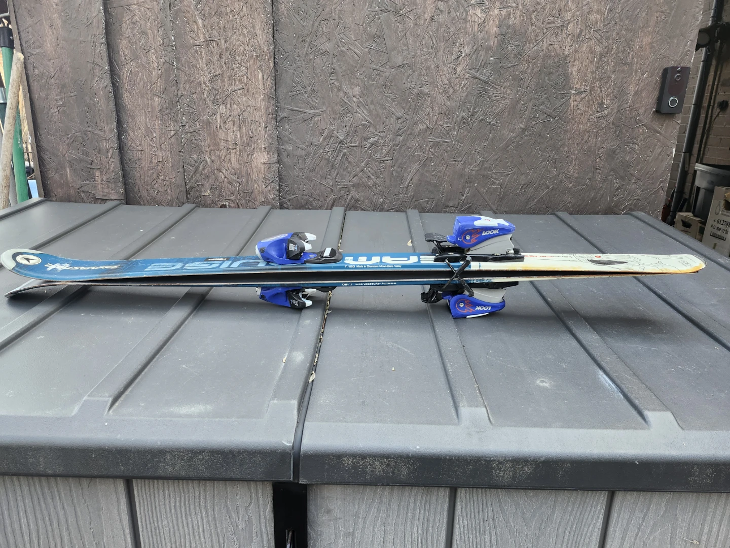 Dynastar Skis with LOOK Bindings 46 inch - photo 4