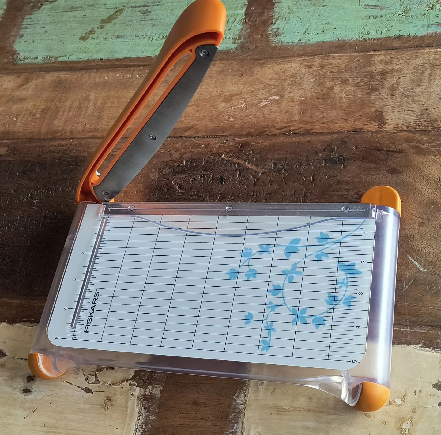 Fiskars Paper Trimmer (Cutter)