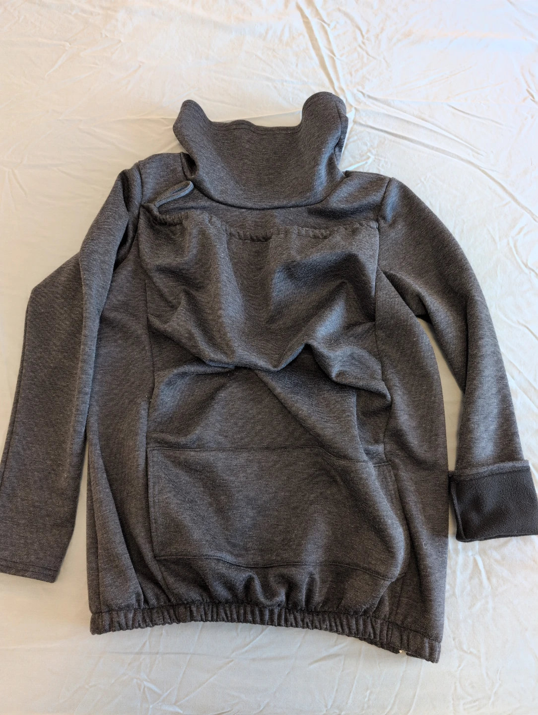 Belly Bedaine Grey Turtleneck Top baby carrier top layer