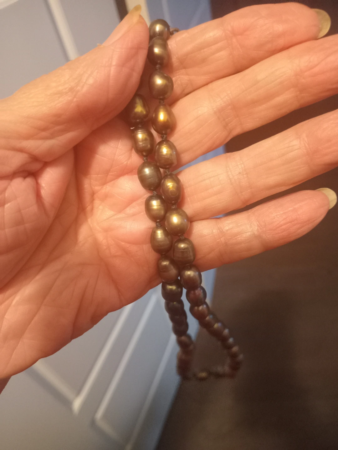 Black Pearl Necklace with matching earrings