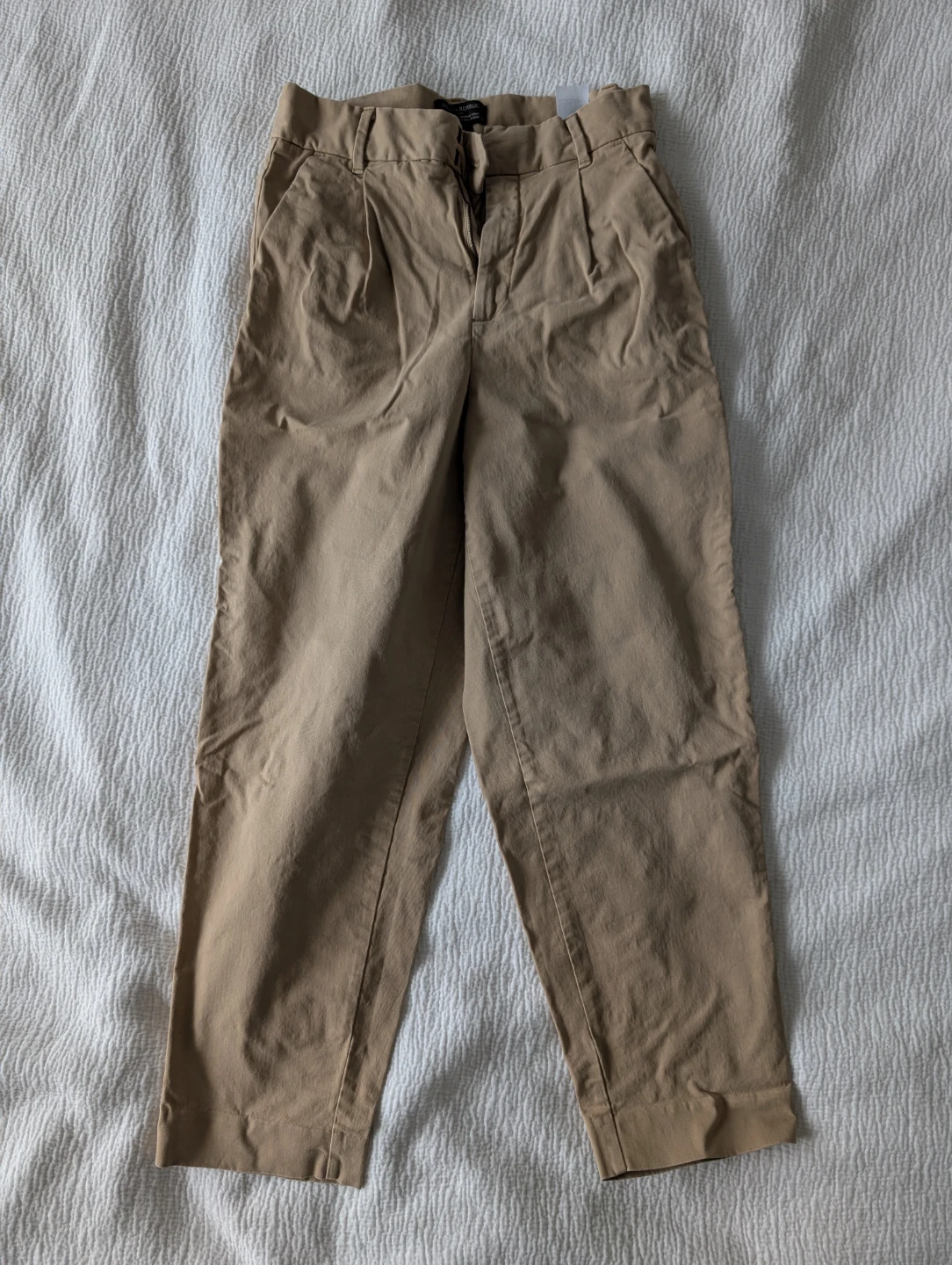 Banana Republic Pleated Crop Chino Pants Size 2 - photo 2