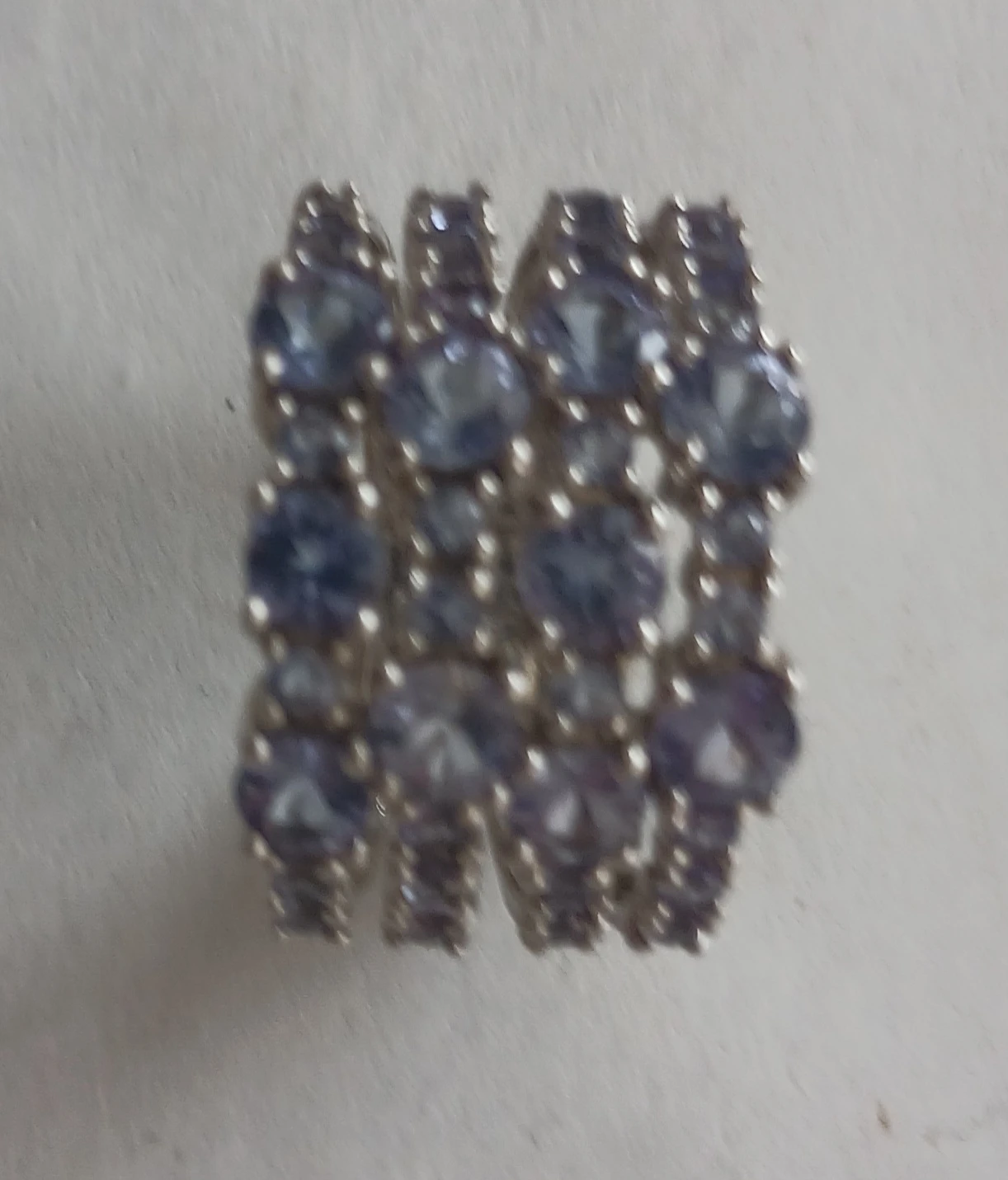 Sterling Silver w/Tanzanite Gemstones Ring 6.96 grams - photo 2
