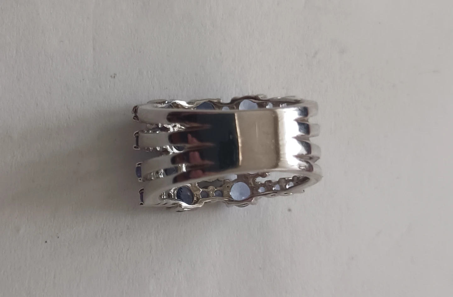 Sterling Silver w/Tanzanite Gemstones Ring 6.96 grams - photo 3