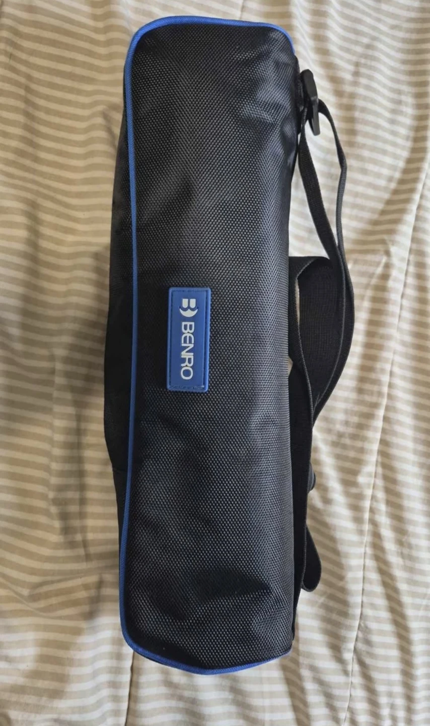Benro Tripod with Carrying Bag - photo 3