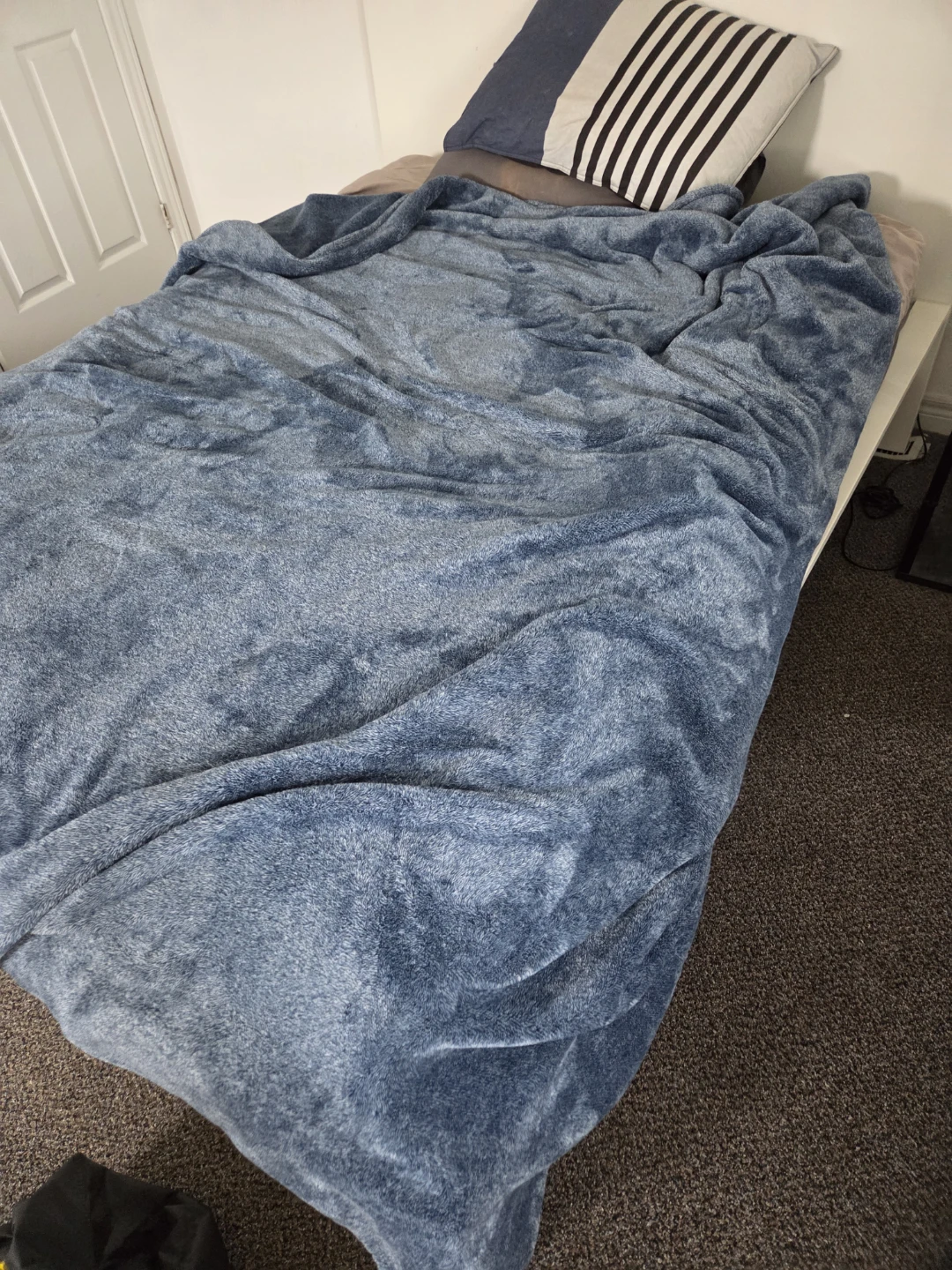 Queen Bed Frame & Mattress - photo 3