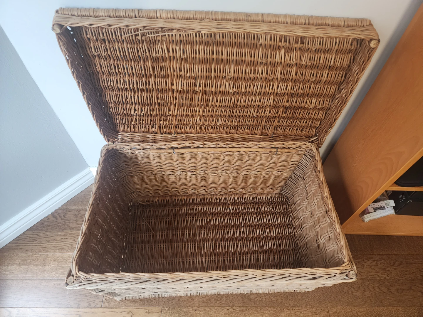 Wicker Storage Trunk - photo 4