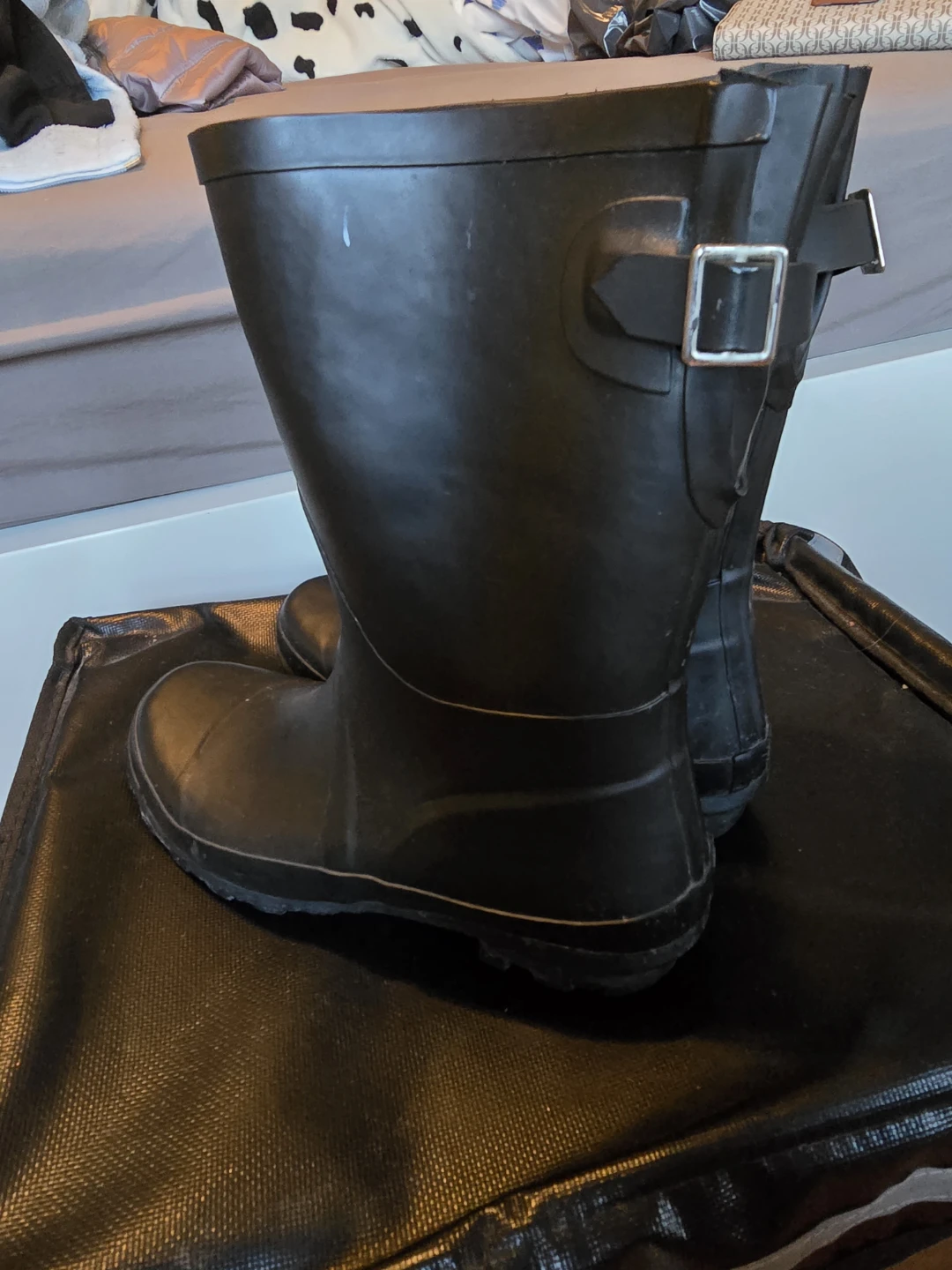 Black Rubber Rain Boots - photo 2