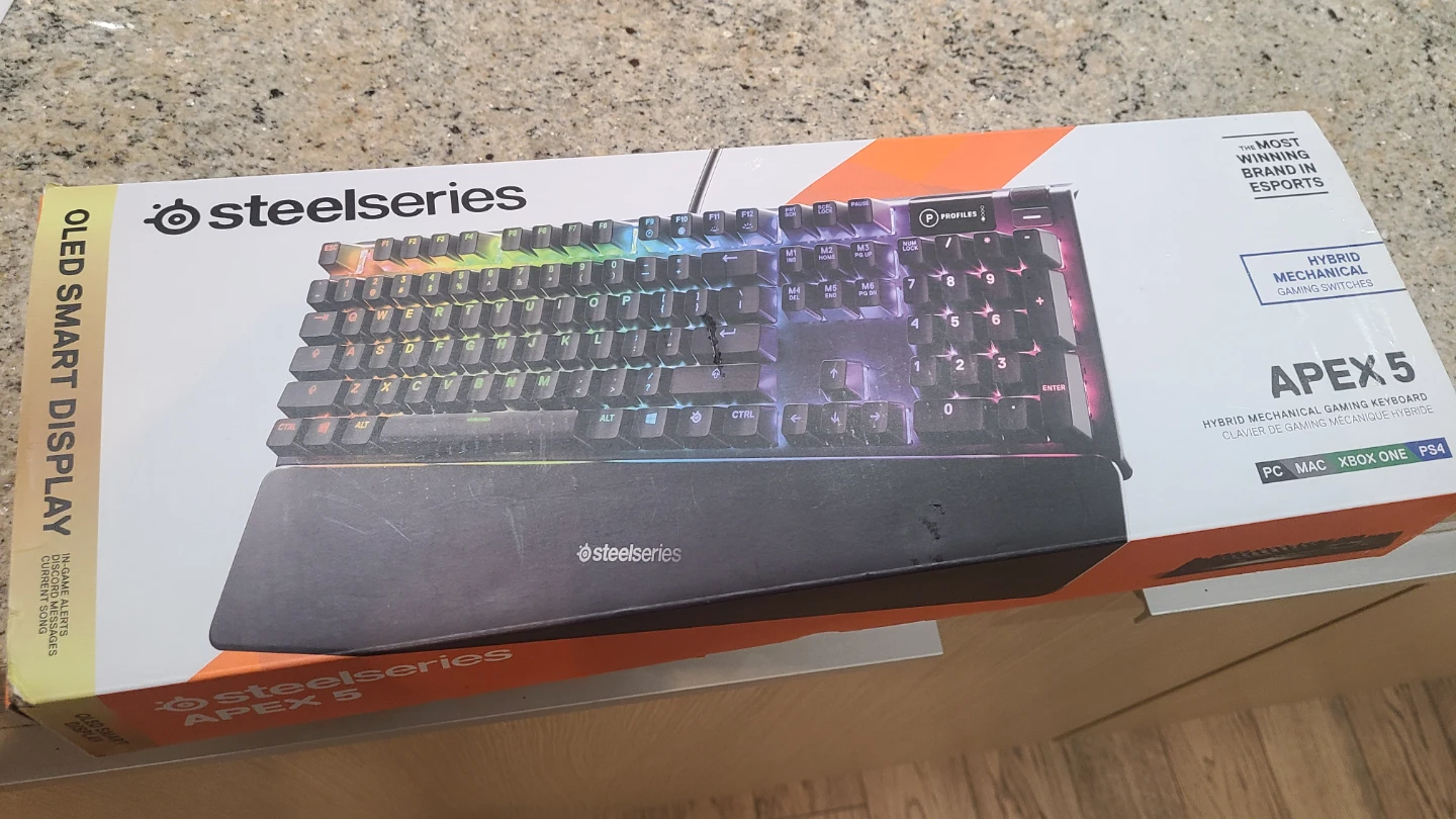 SteelSeries Apex 5 gaming keyboard - photo 3