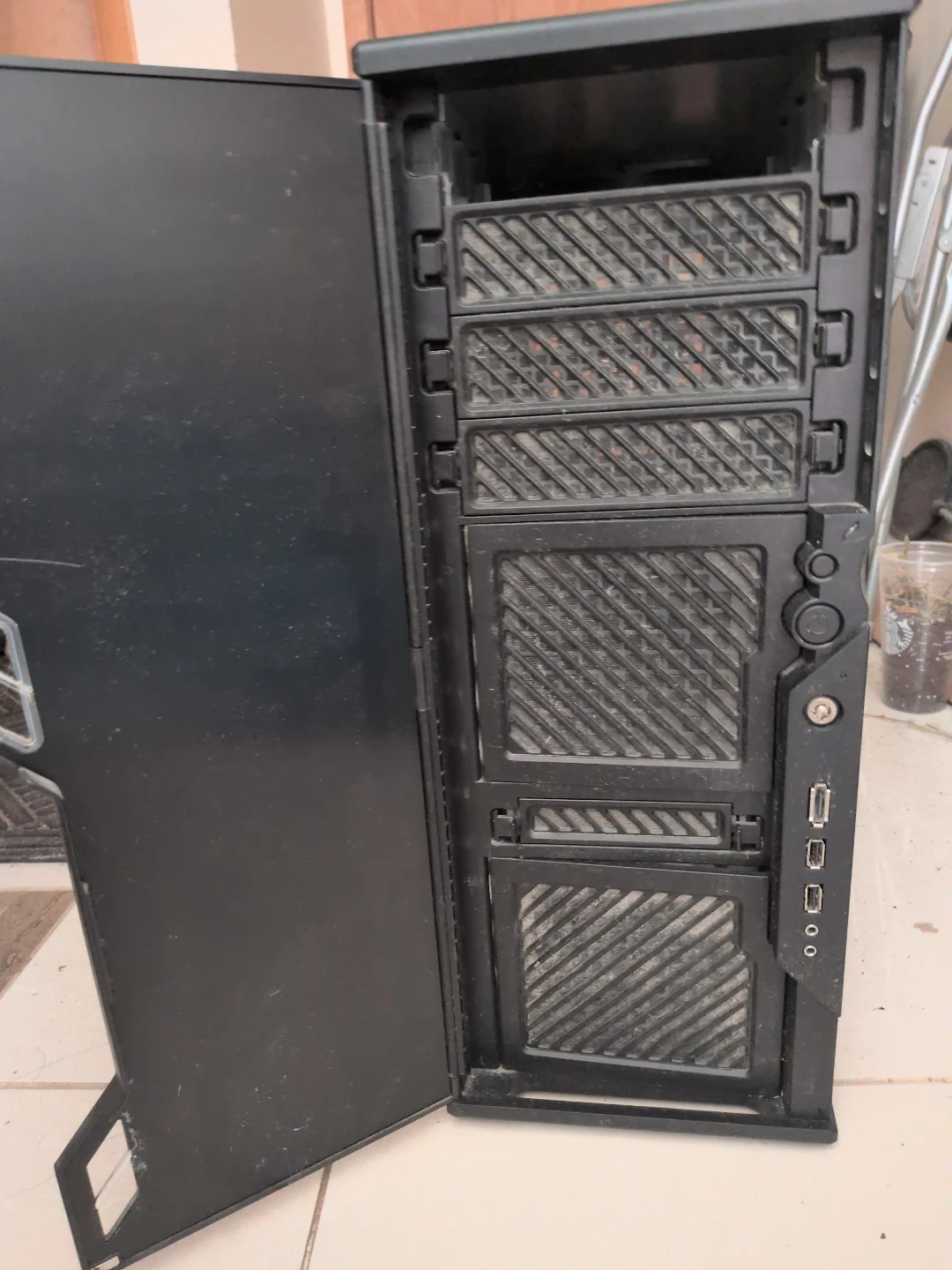 Antec Computer Case - photo 2
