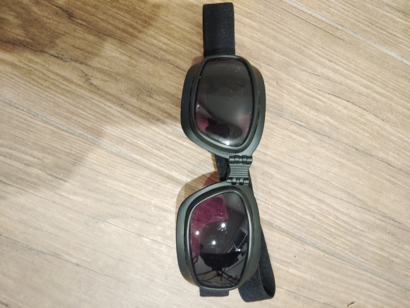 Black Goggles with Adjustable Strap - photo 4