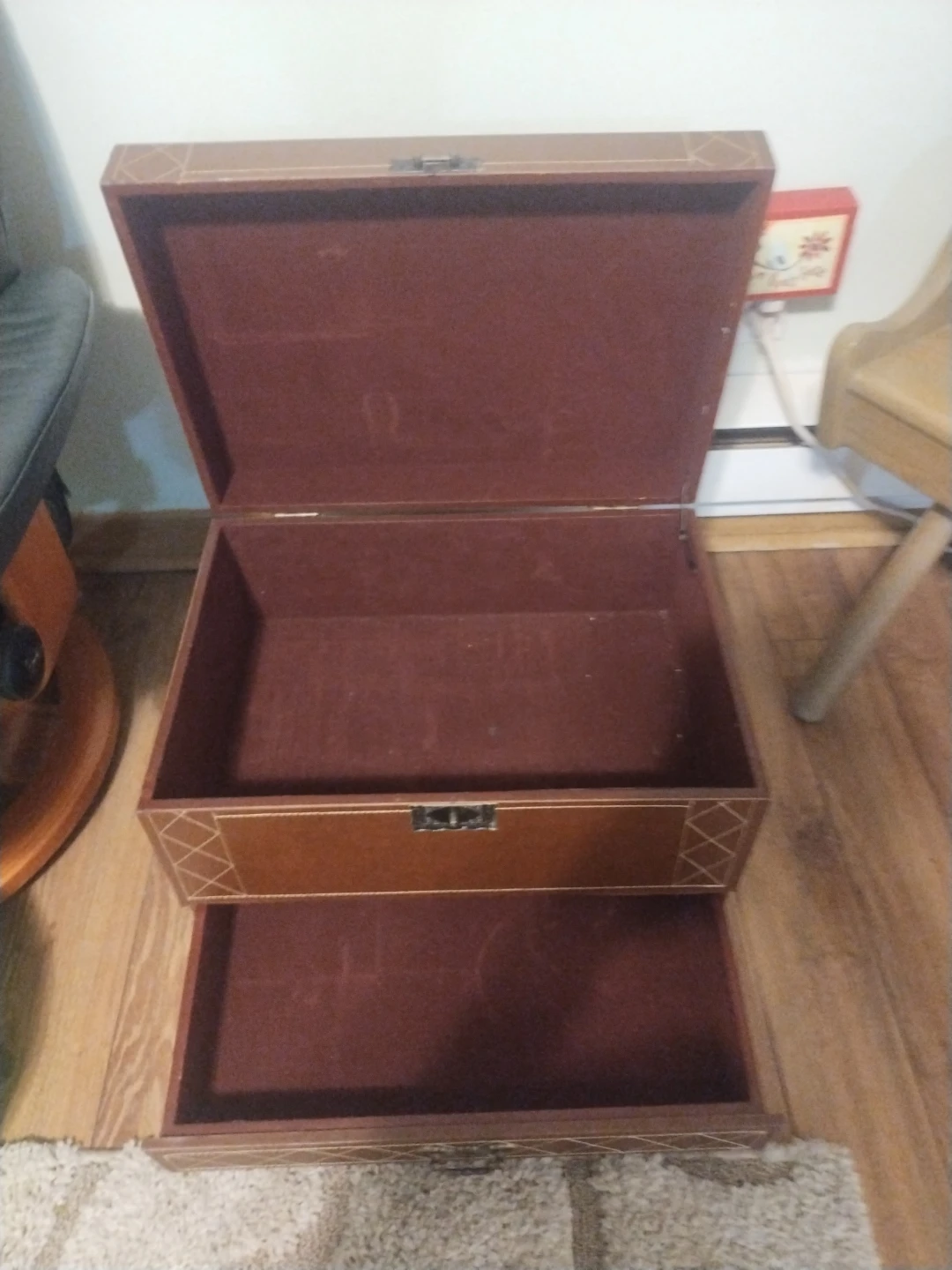 Vintage style Brown Storage Chest - photo 2