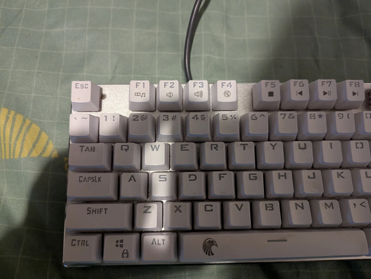 White Wired Gaming Keyboard - photo 3