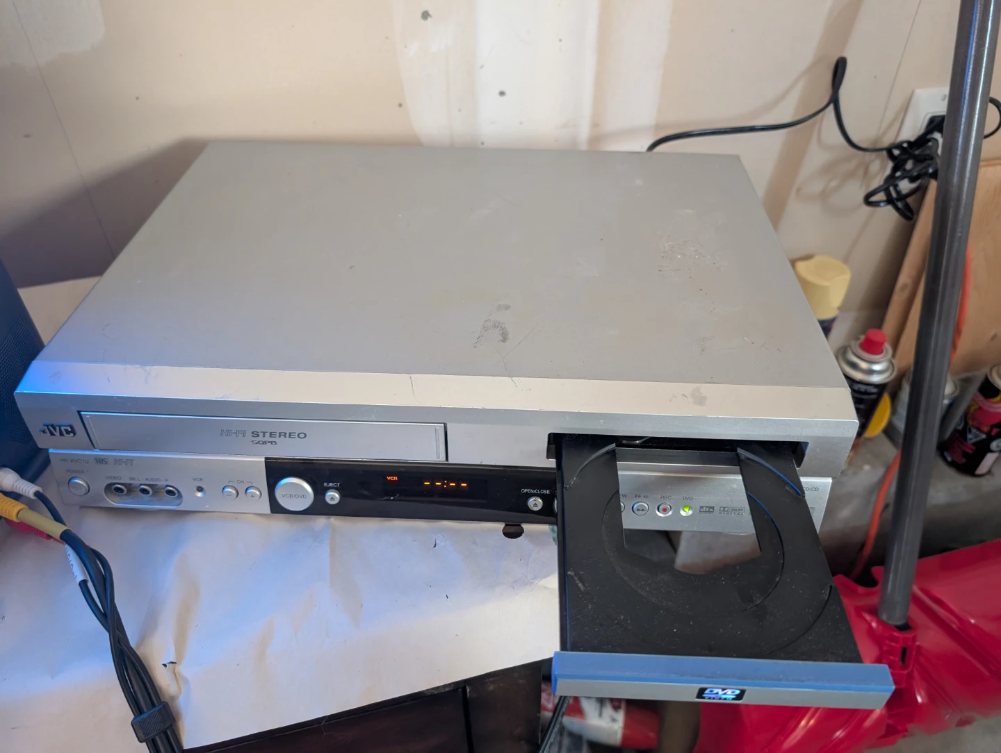 Jvc hr-xvc1u Stereo DVD VCR Combo Player - photo 2