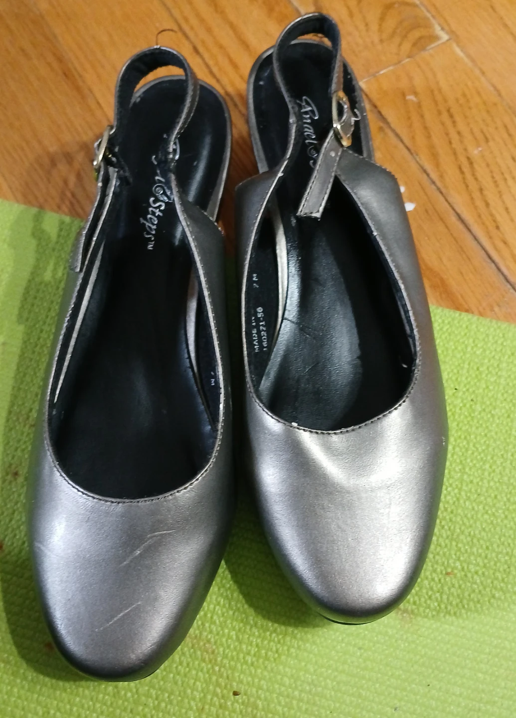 Brash Steps Slingback Shoes - Size 7M - Metallic Silver