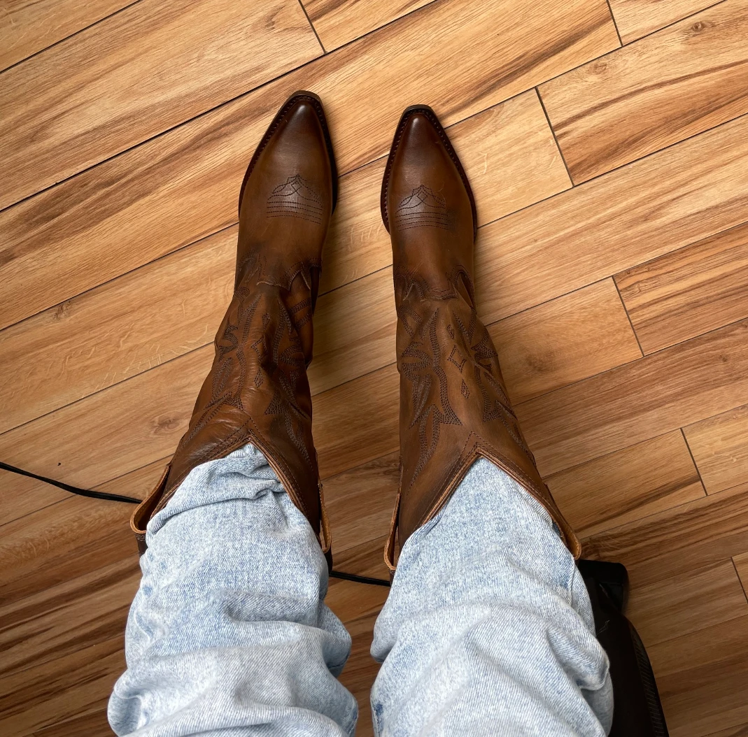 THURSDAY BRAND - NEW Brown Leather Cowboy Boots