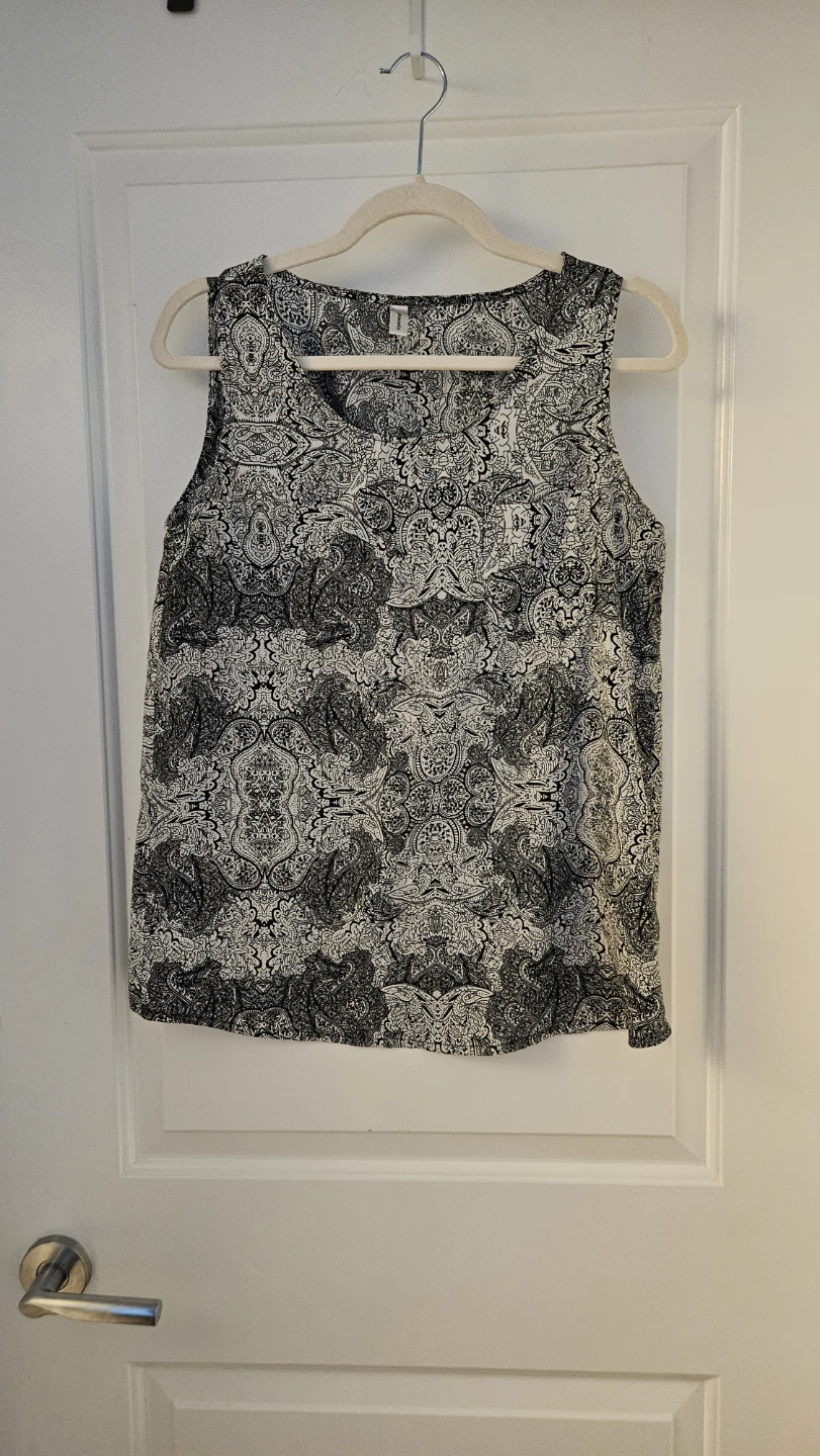 Soyaconcept Women's Sleeveless Top - Size Medium